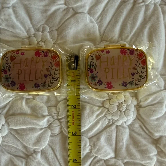 NWT Natural Life Happy Pills Case - Picture 6 of 6